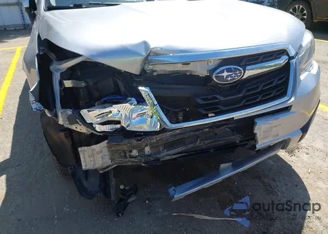 2018 Subaru Forester 2.5I Premium z USA, uszkodzony, nr VIN JF2SJAGC7JH545158